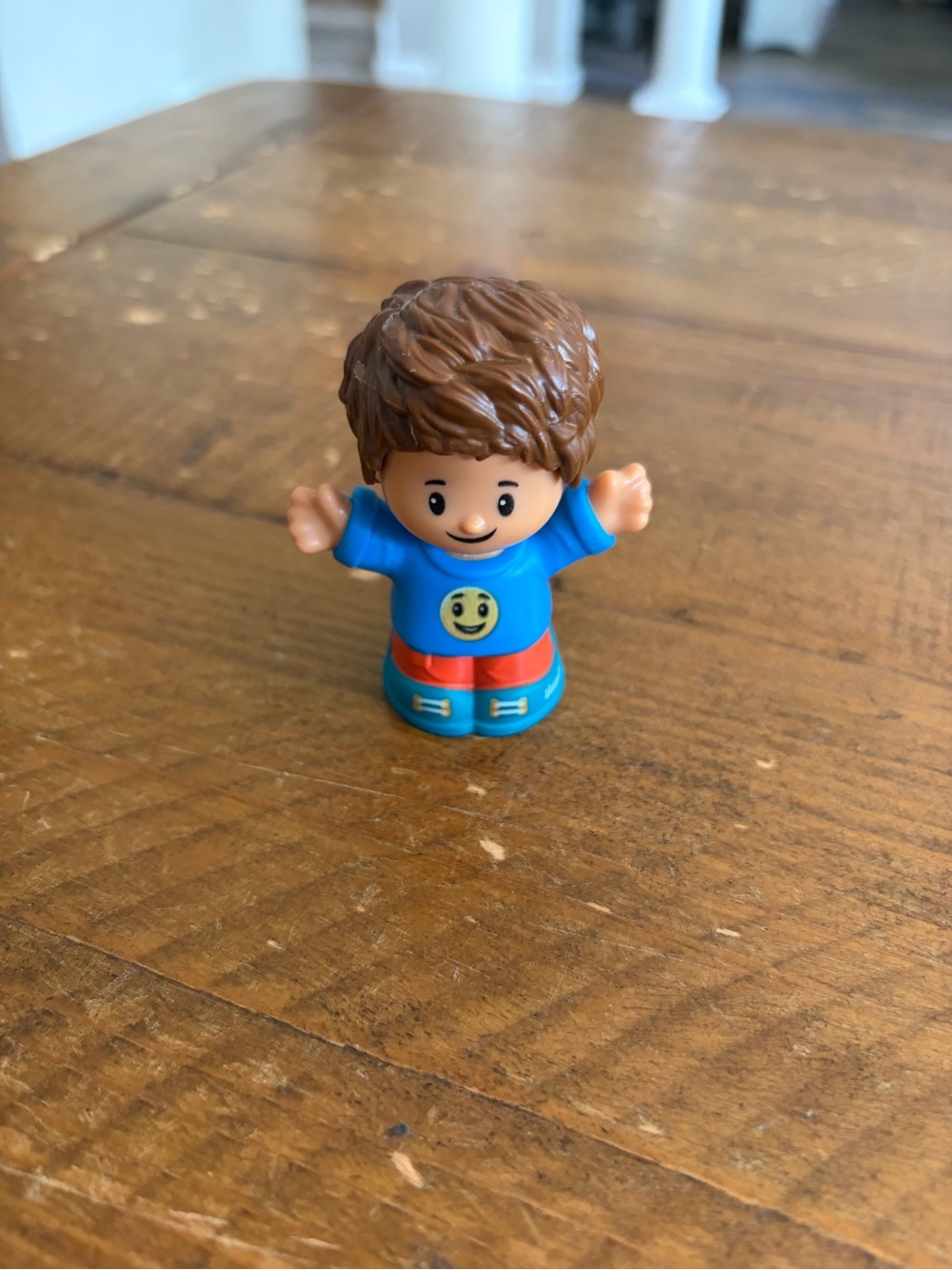 Fisher Price Little People boy with smiley face shirt as is